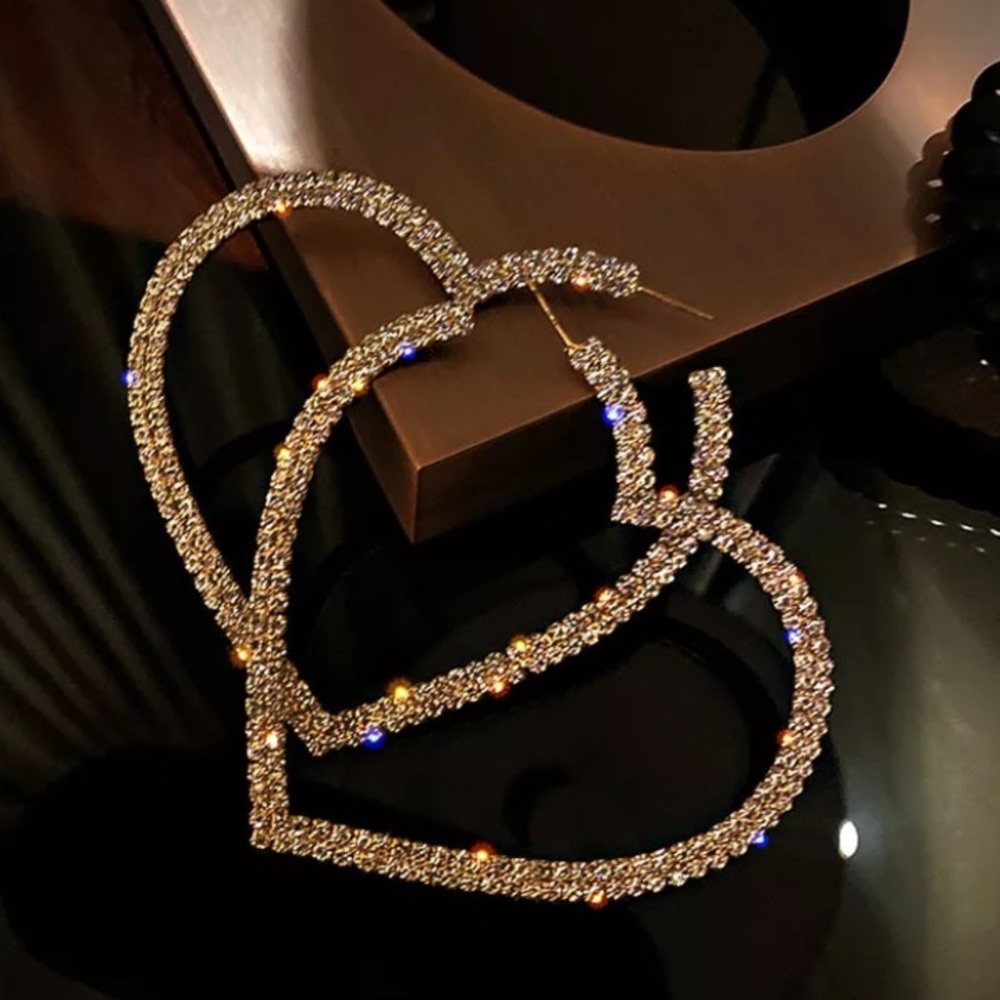 NEW 18k gold plated earrings - Picture 3 of 7